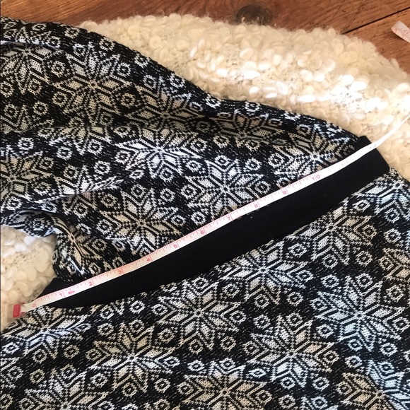Sharon Anthony vintage B&W snowflake sweater top - Picture 10 of 13
